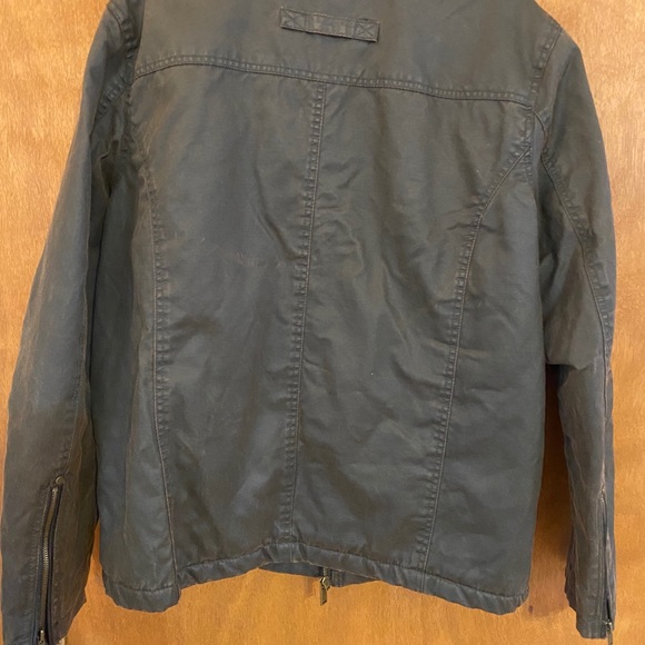 Jacket - Picture 3 of 3